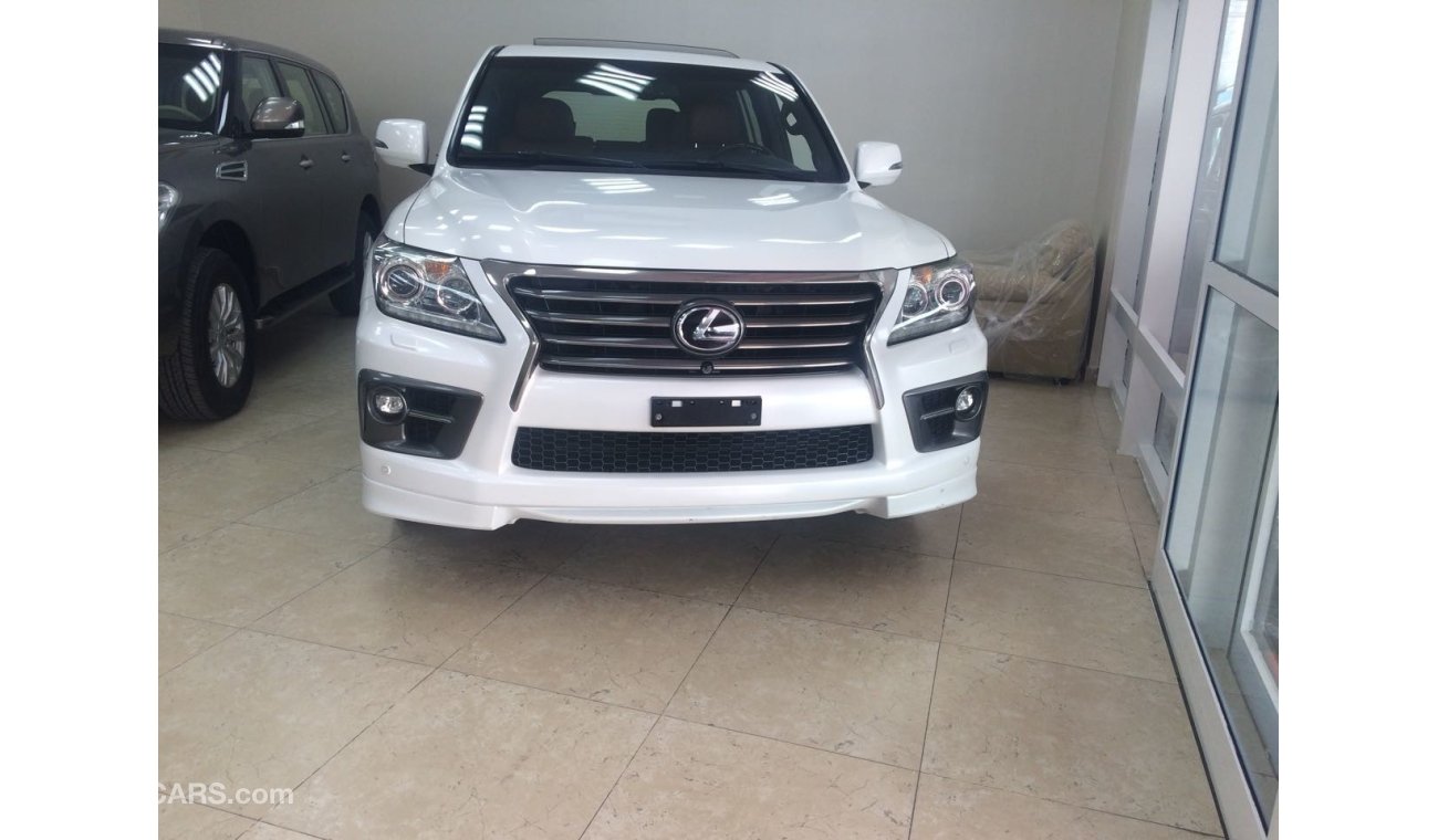 Lexus LX570 Al-Futtaim