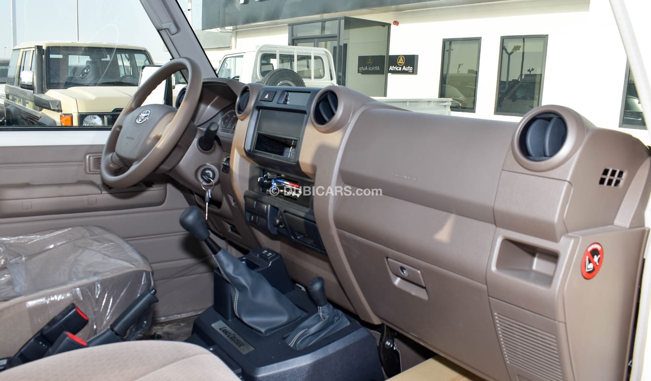 Toyota Land Cruiser Pick Up LC79 DC 4.5L V8 MT YM 2023