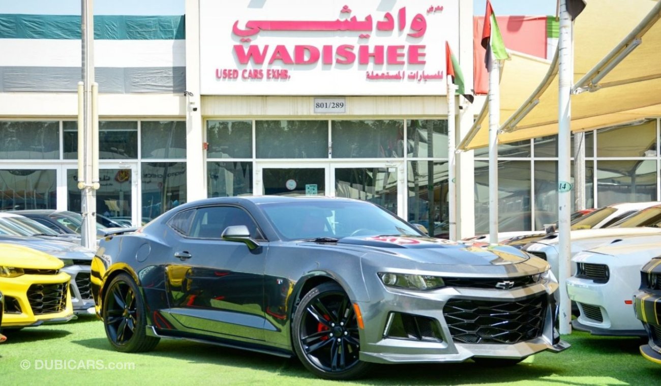 شيفروليه كامارو SOLD!!!!!Camaro RS V6 3.6L 2018/ ZL1 Kit/ Leather Interior/ Low Miles/ Excellent Condition