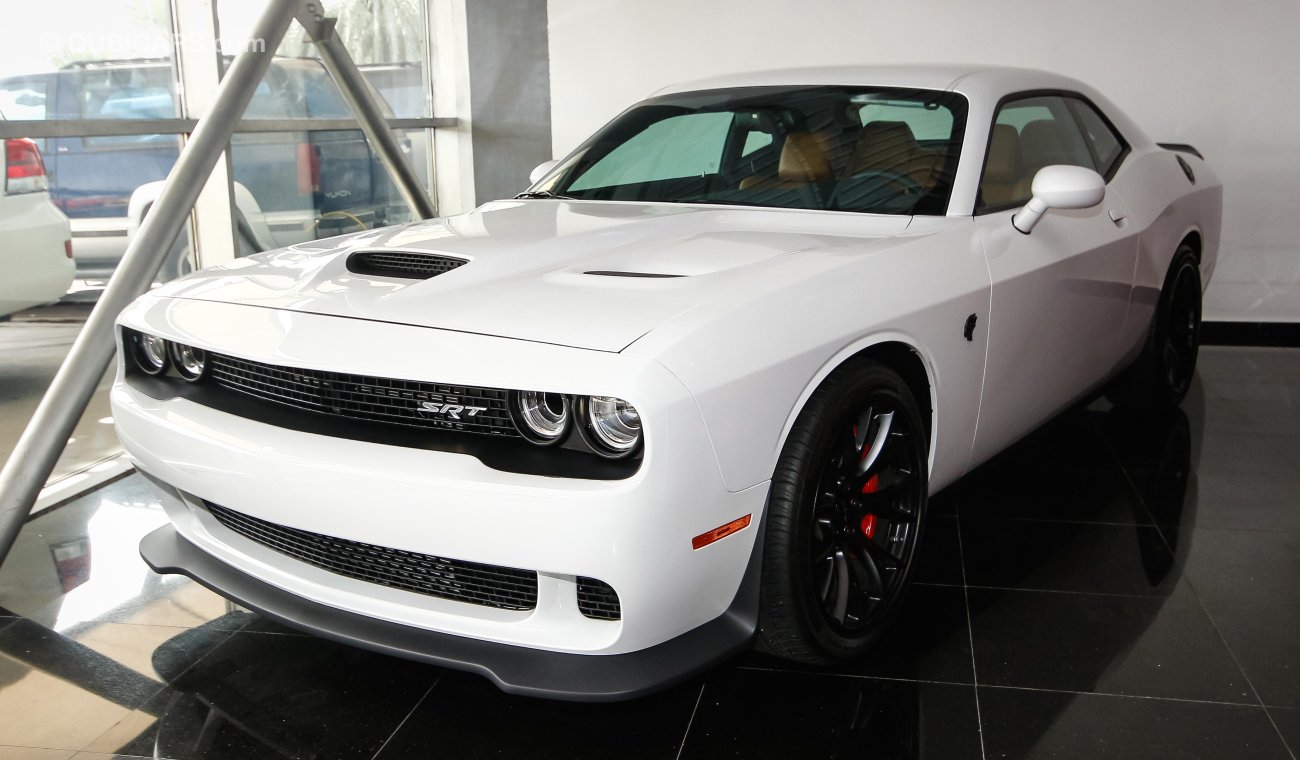 Dodge Challenger SRT HELLCAT