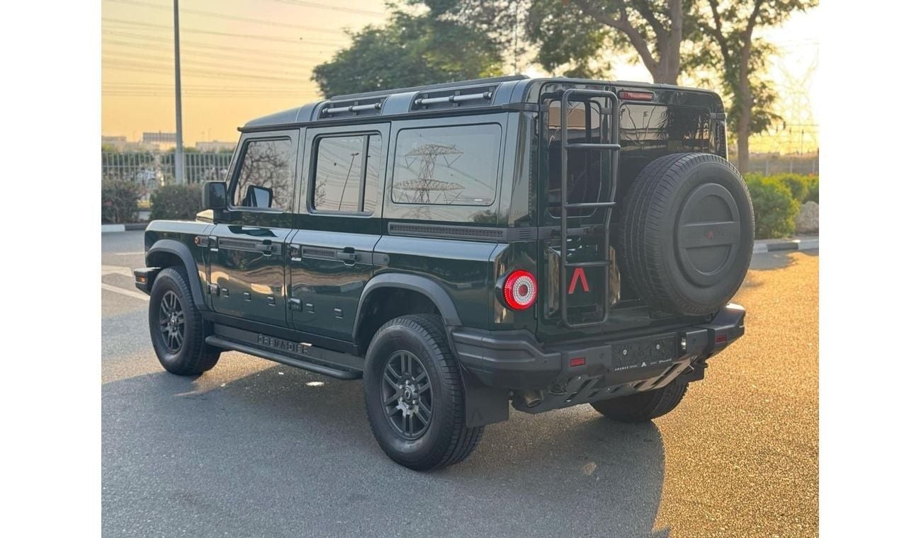 إينيوس غرينادير QuarterMaster