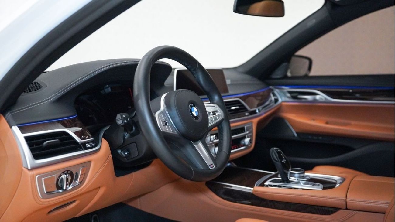 بي أم دبليو 730Li M سبورت