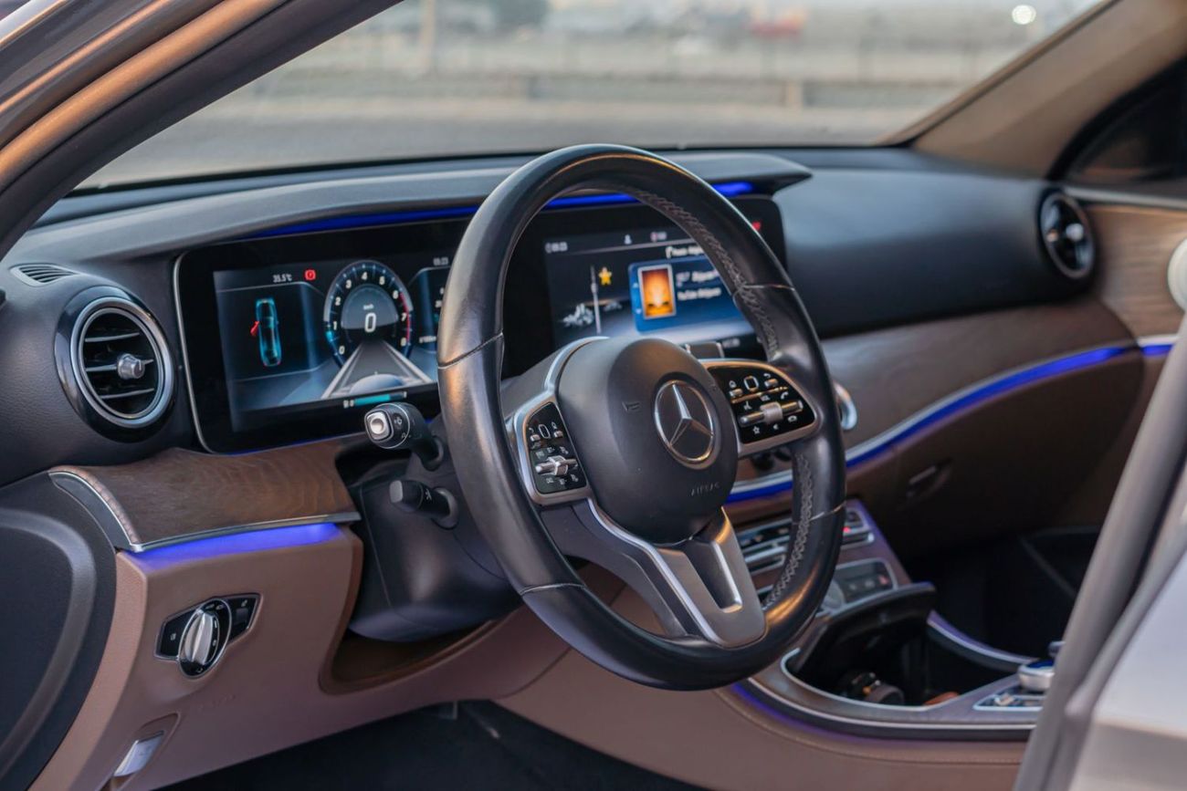 مرسيدس بنز E300 E-CLASS E300