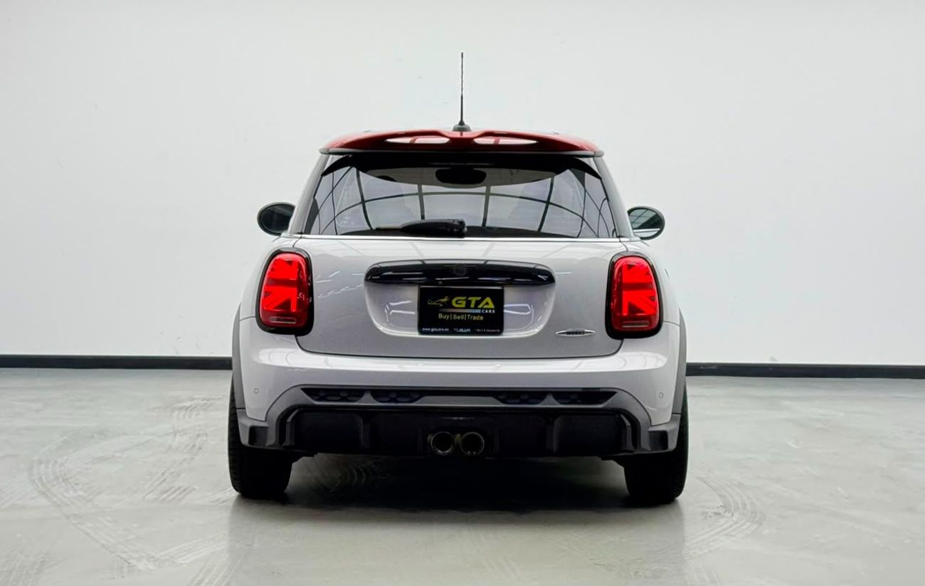 Mini John Cooper Works STANDARD 2022 MINI John Cooper Works, Auto Guard Warranty, Full Agency Service History, GCC Specs.