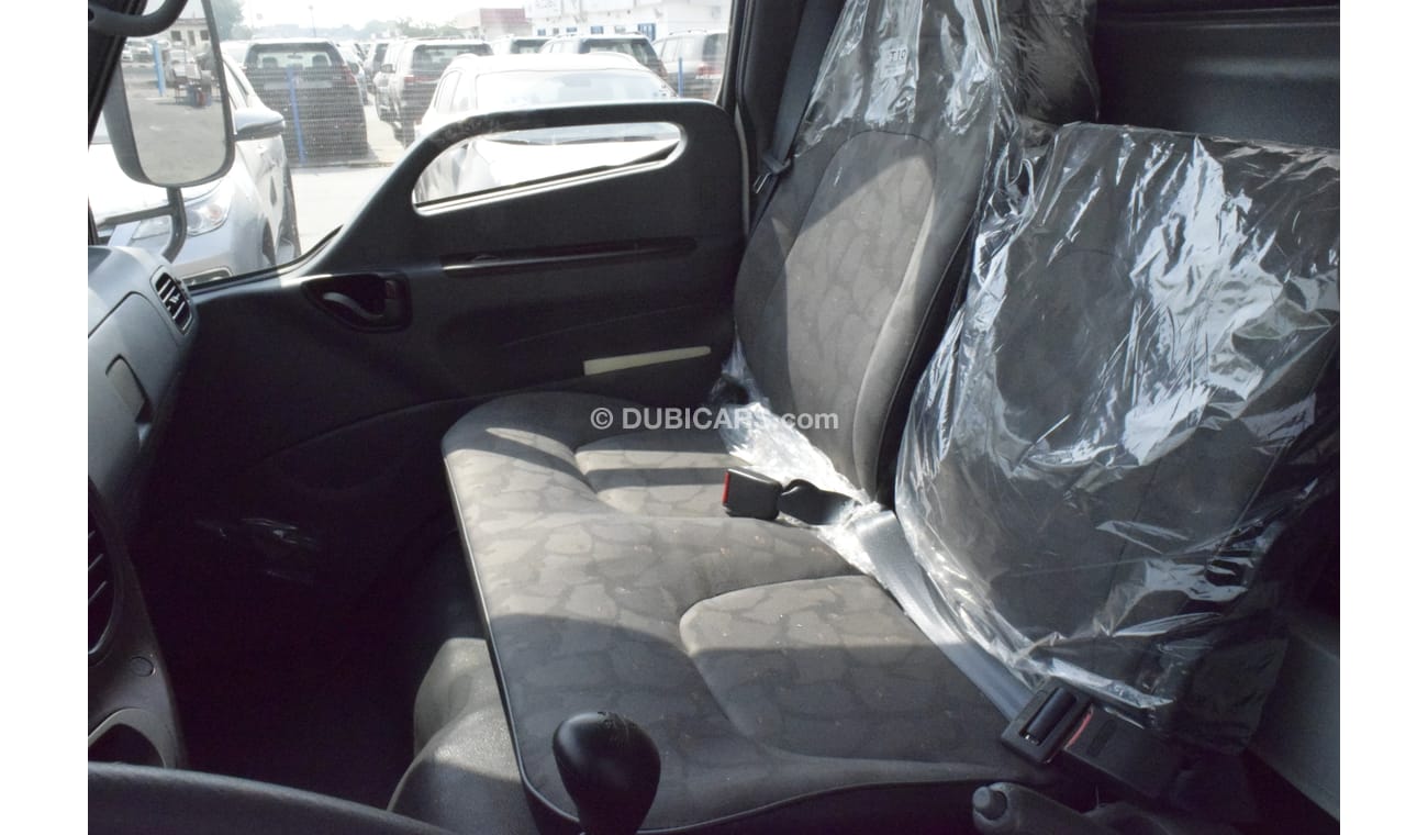 Hyundai HD 65 HD 65 FAN CAUTION  DUMP TRUCK 2400 KG MANUAL TRANSMISSION DIESEL  ONLY FOR EXPORT