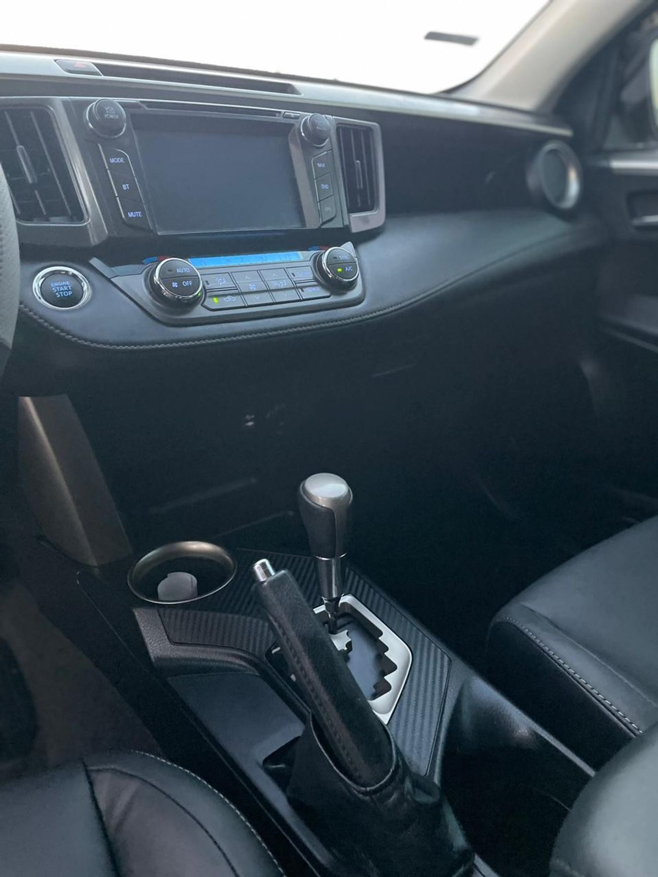 Toyota RAV4 2014 Toyota Rav4 Japanese Specs - 2.0L V4 - AWD 4x4 - Push Start Electric Seats With Sensors MidOpti