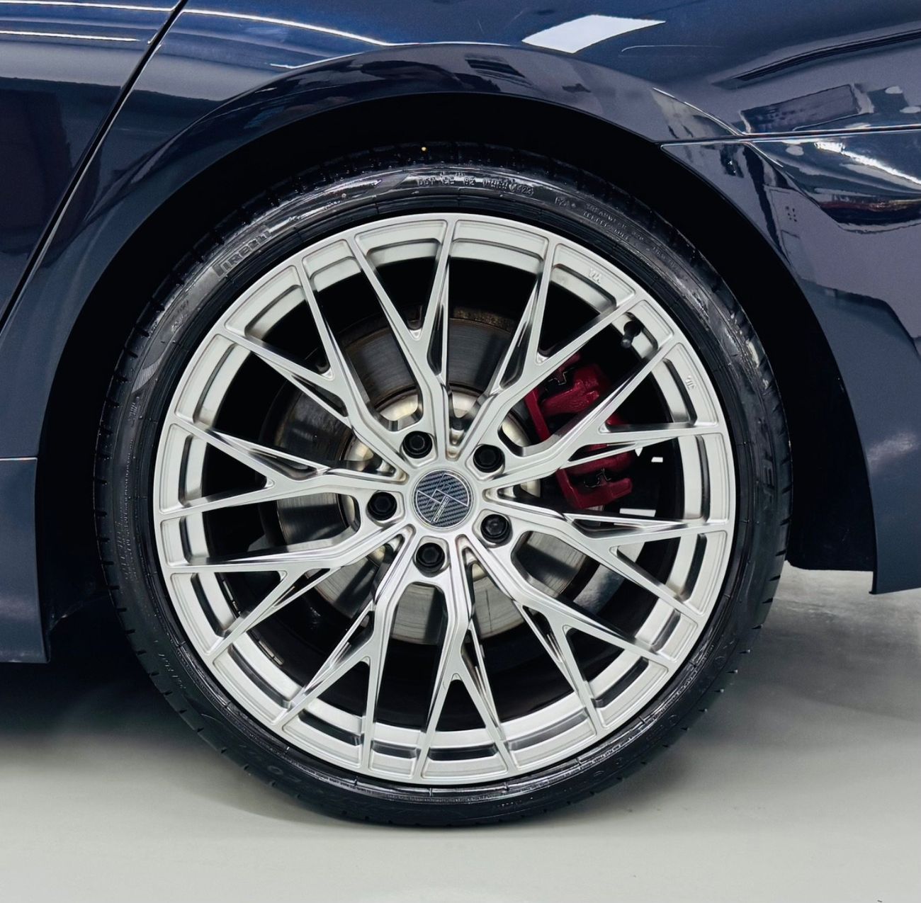 بي أم دبليو 650i Individual 4.4L (408 HP)