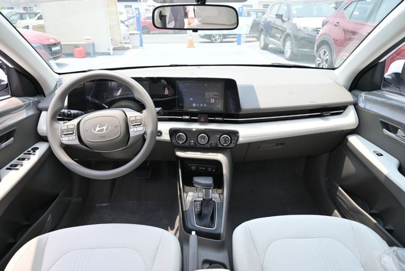 Hyundai Accent Hyundai Accent 1.5L Petrol, Model 2024, Color White