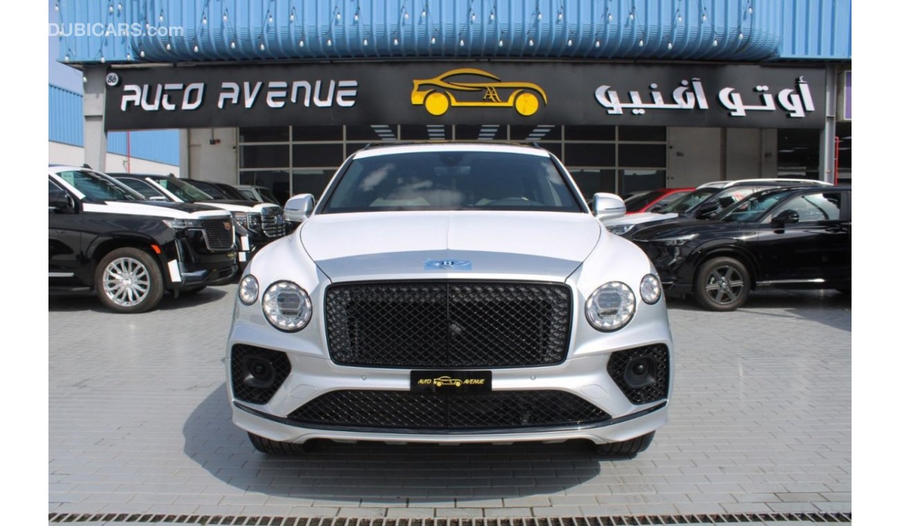 Bentley Bentayga BENTAYGA V8 - BRAND NEW - LOCAL REGISTRATION +10%