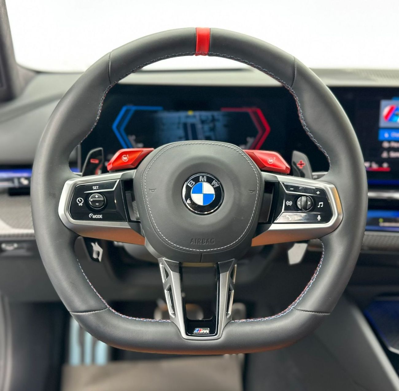 BMW M5 2025 BMW M5, Jan/2030 BMW Warranty + Service Contract, BMW Full Service History, GCC