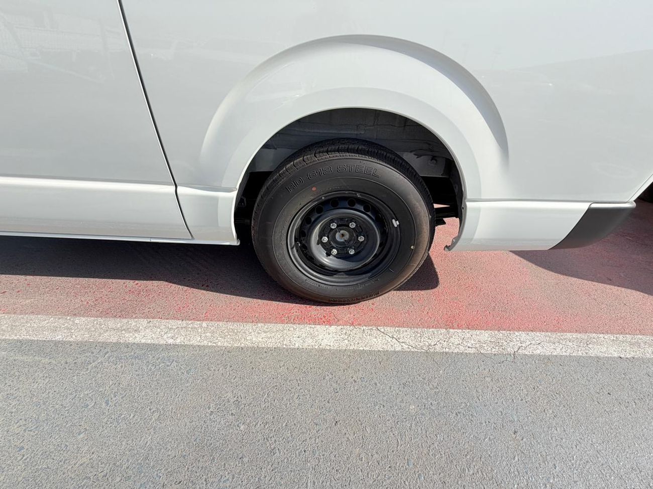 Toyota Hiace GL -Standard Roof  Panal Van 2.7L