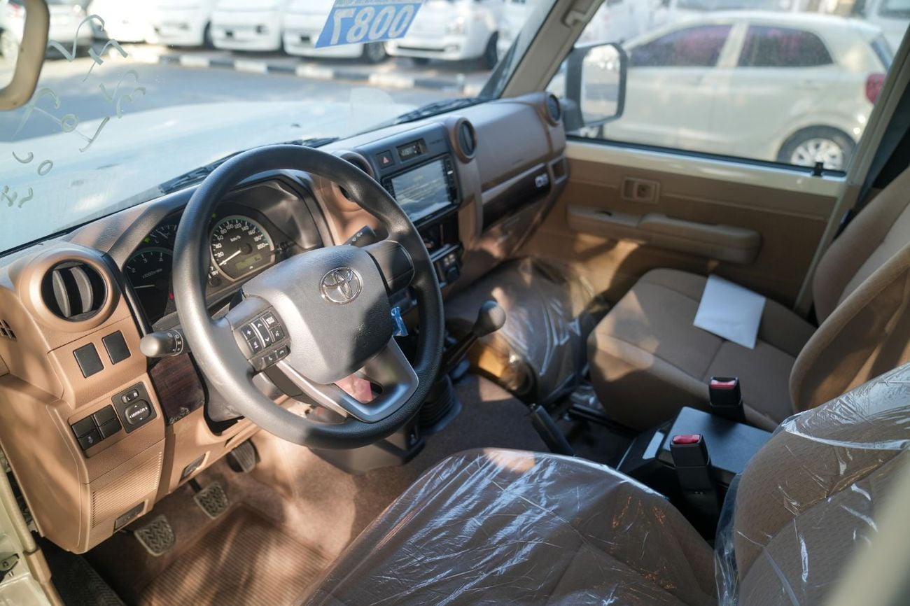 تويوتا لاند كروزر 70 LC76 DX TOYOTA LC76 2.8L T/DSL-E M/T