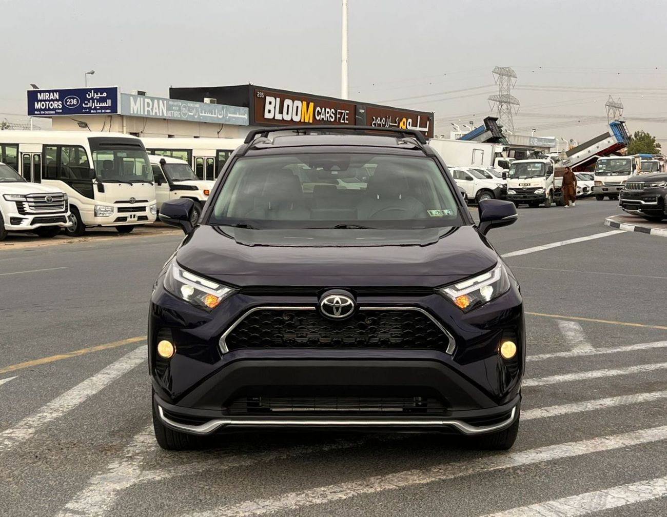 Toyota RAV4 XLE 2019 Toyota Rav4 Full Option 2.5L V4 - Rear Camera - Leather Seat - Sunroof - AWD 4x4