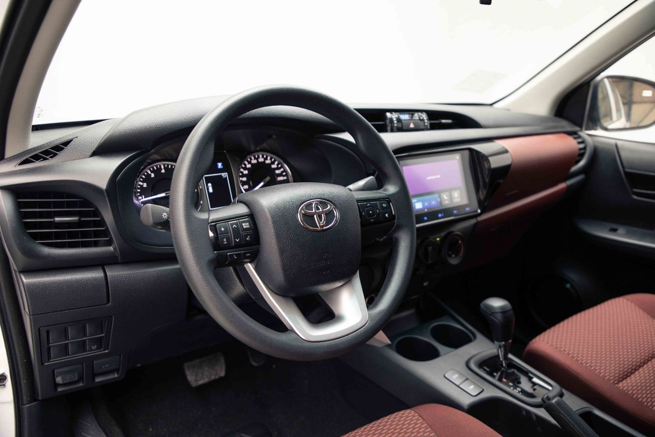 Toyota Hilux 4X2 - 2.7L – Super White Inside Red | Export Only