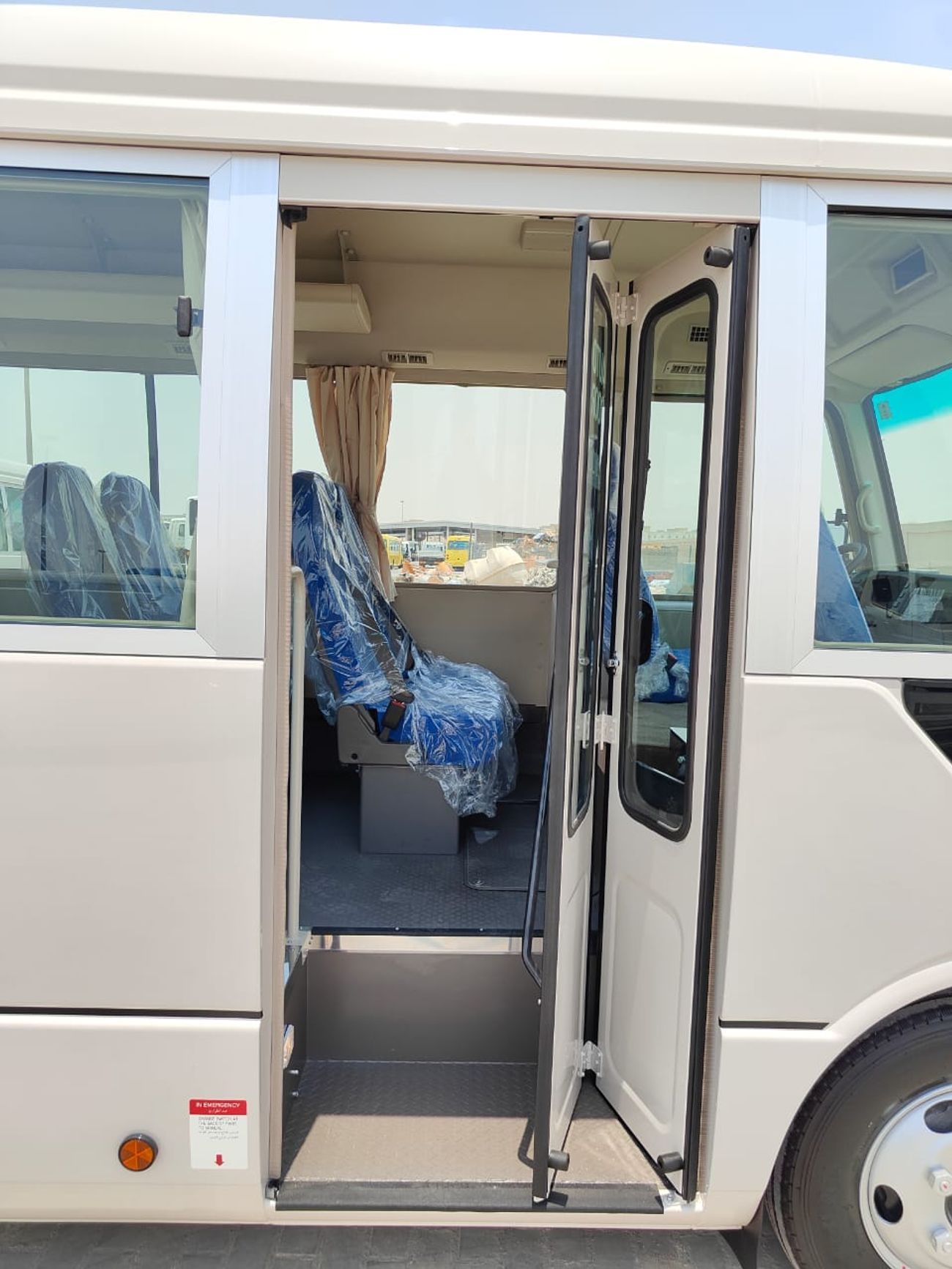 Mitsubishi Rosa 2024 Mitsubishi Rosa 26-Seater (3-Point Seatbelts) 4.9L 4-Cyl Turbo Diesel Euro-4 M/T RWD For Export