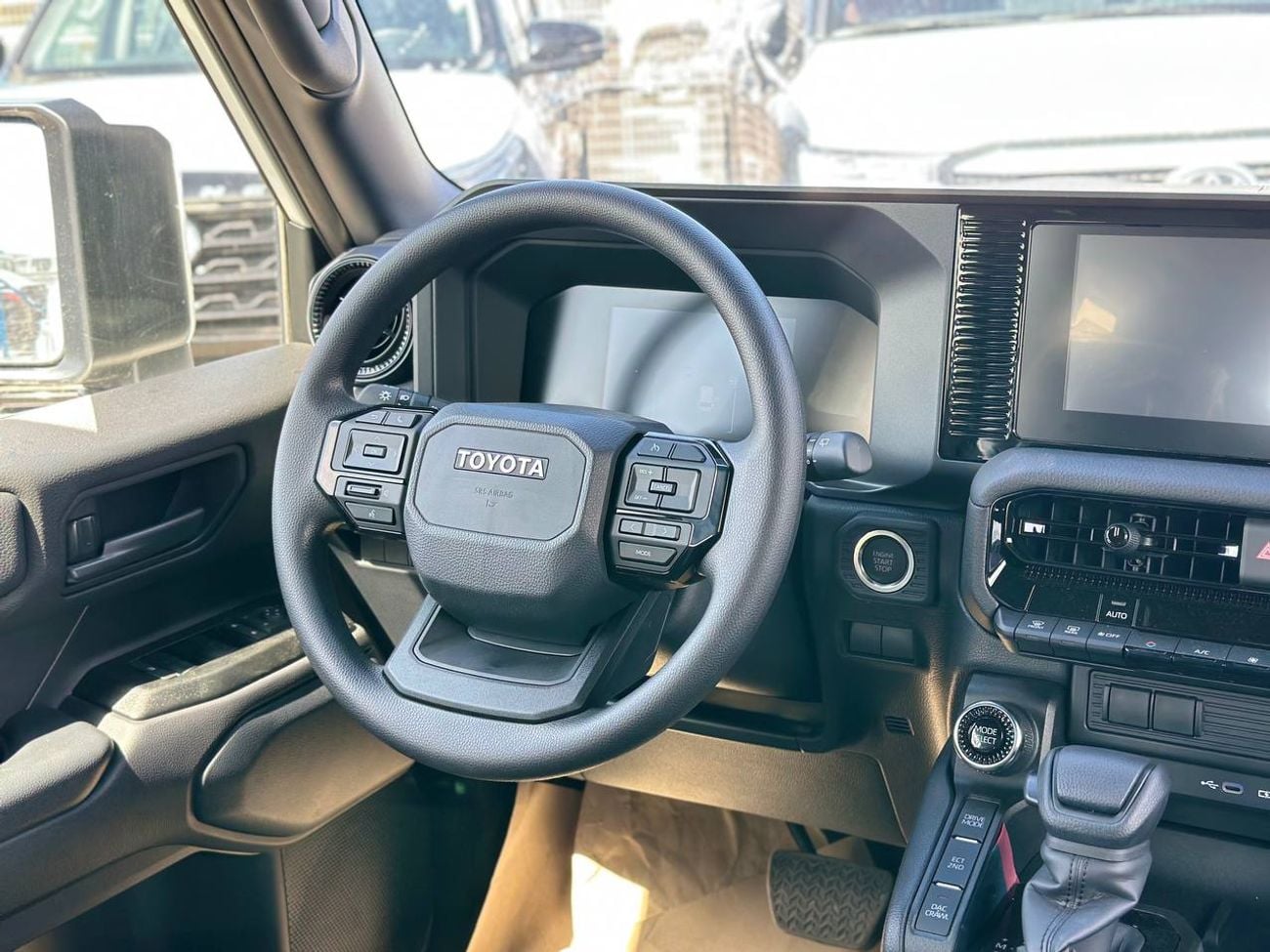 Toyota Prado 2.4L Turbo PTR A/T // 2025 // STD with Cool Box , Sunroof , DVD&Back Camera // Special Offer // By F