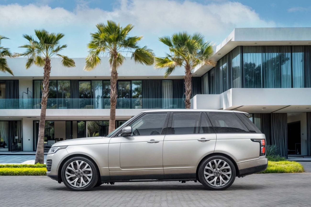 Land Rover Range Rover Vogue | 3,917 P.M  | 0% Downpayment | Agency Warranty | Ultra Low KM!