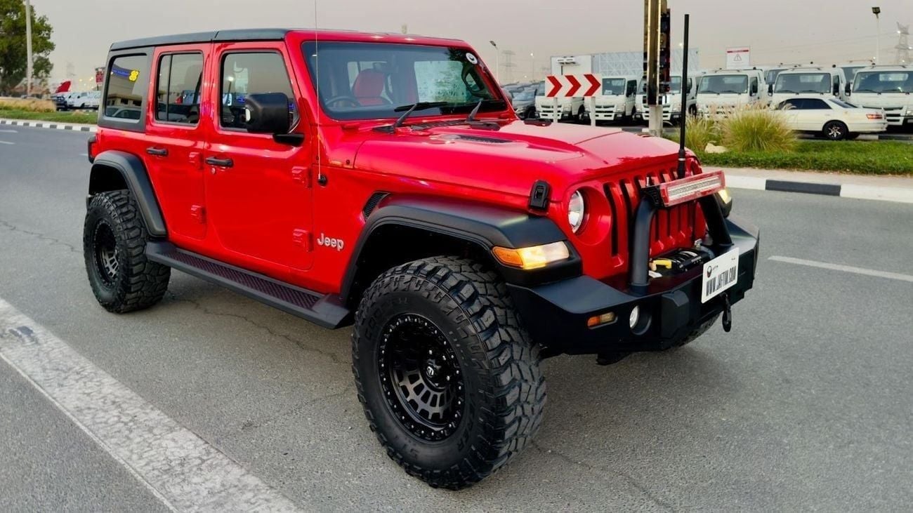 Jeep Wrangler NUDGE BAR WITH LED STRIP LIGHTS | 3.6L PETROL ENGINE | PUSH START | 2019 | RHD | AT | 4WD | REAR VIE