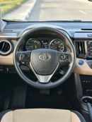 Toyota RAV4 Hybrid XLE Sunroof, push start full option