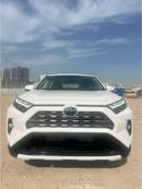 تويوتا راف ٤ LE HEV hybrid petrol 2.5 liter right hand with  radar drive push start push start