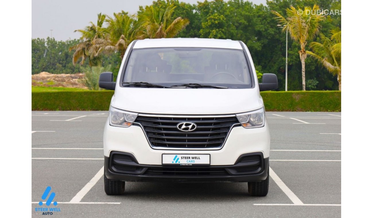 هيونداي H-1 متوسط المواصفات 2020 GL 12 Seater Passenger Van - 2.5L RWD Petrol AT - Excellent Condition - Book No