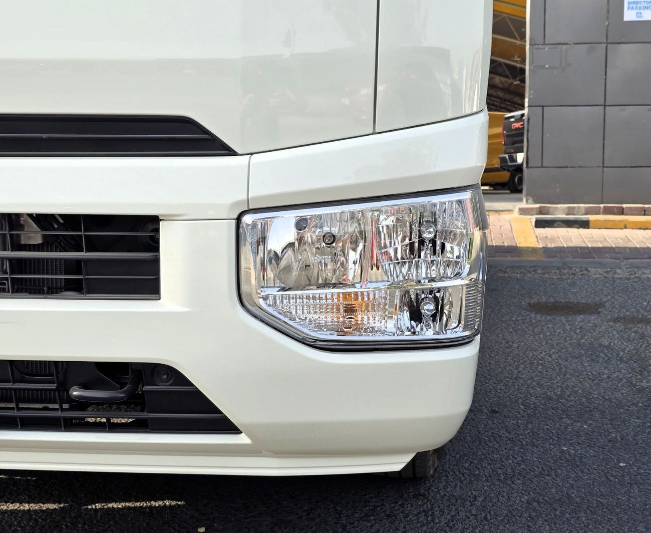 تويوتا كوستر AL FUTAIM - TOYOTA COASTER DIESEL 4.0 MT - AUTO DOOR - 23 SEATER -  2026 MODEL