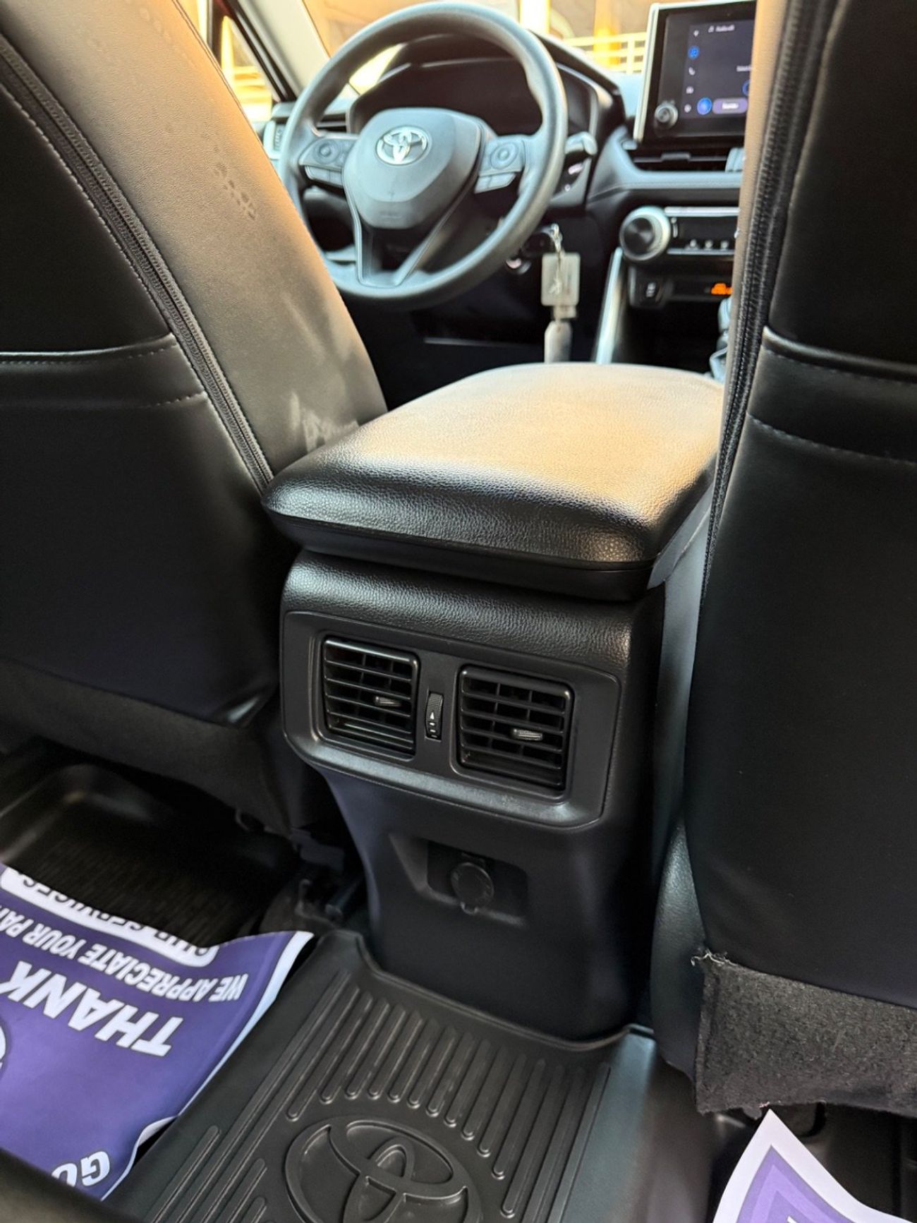 تويوتا راف ٤ 2025 XLE AWD ADVENTURE KIT 2.5 USA SPEC