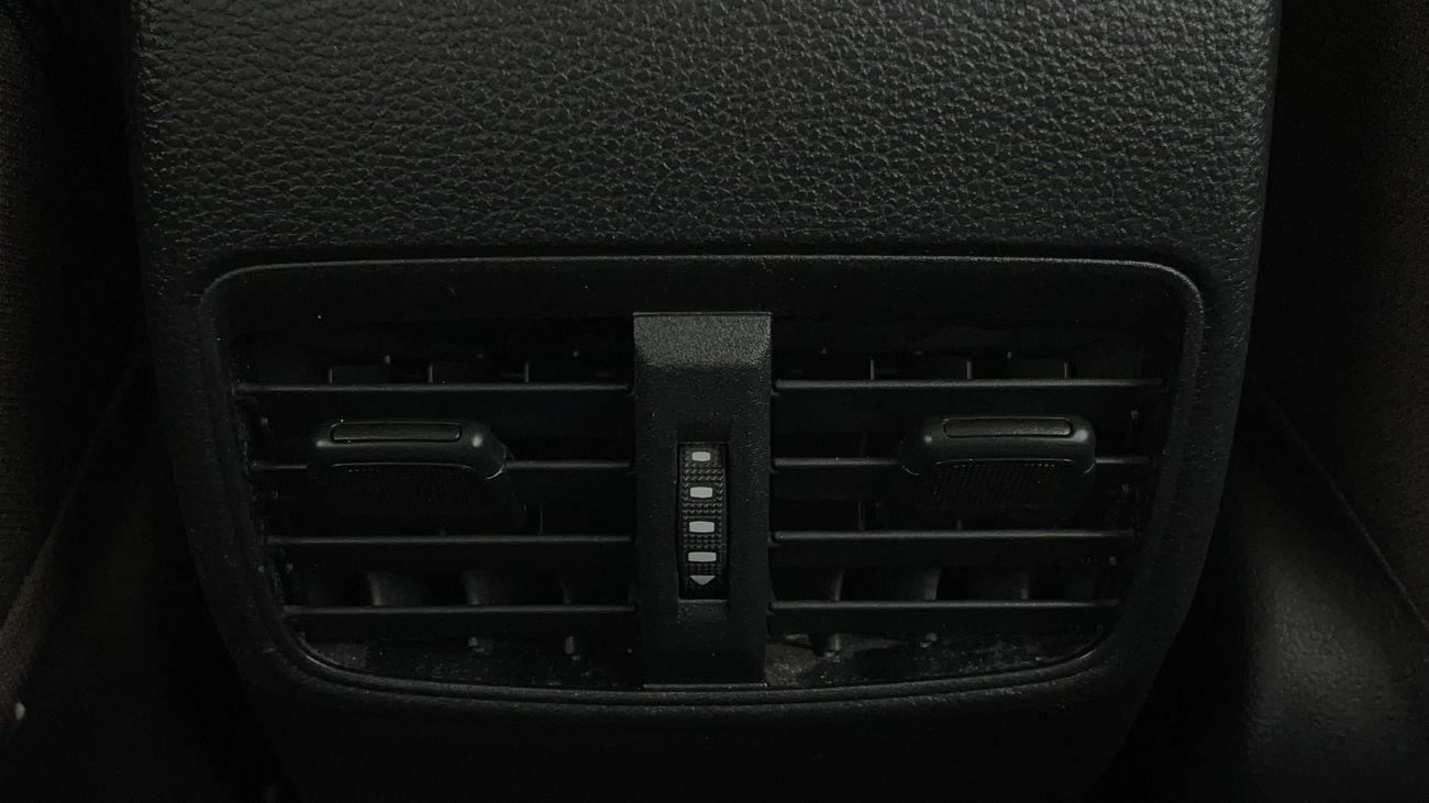 تويوتا كورولا XLI 1.6 | بدون دفعة مقدمة | اختبار القيادة في المنزل