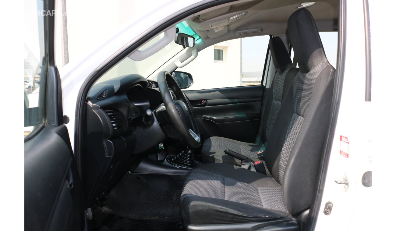 Toyota Hilux 4x4 DUAL CABIN PICKUP WITH GCC SPECS