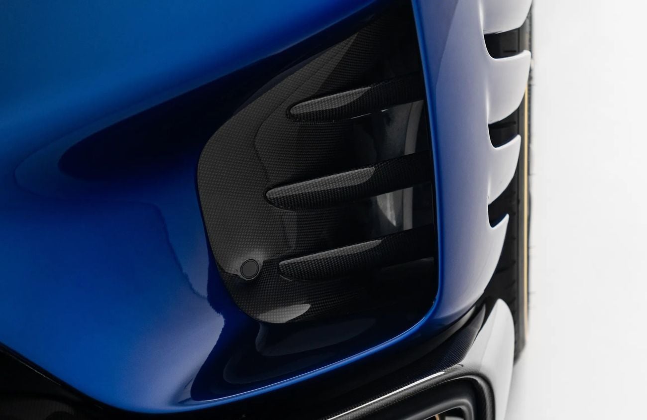 فيراري 812 كومبيتيزون 6.5L V12 Naturally Aspirated Engine