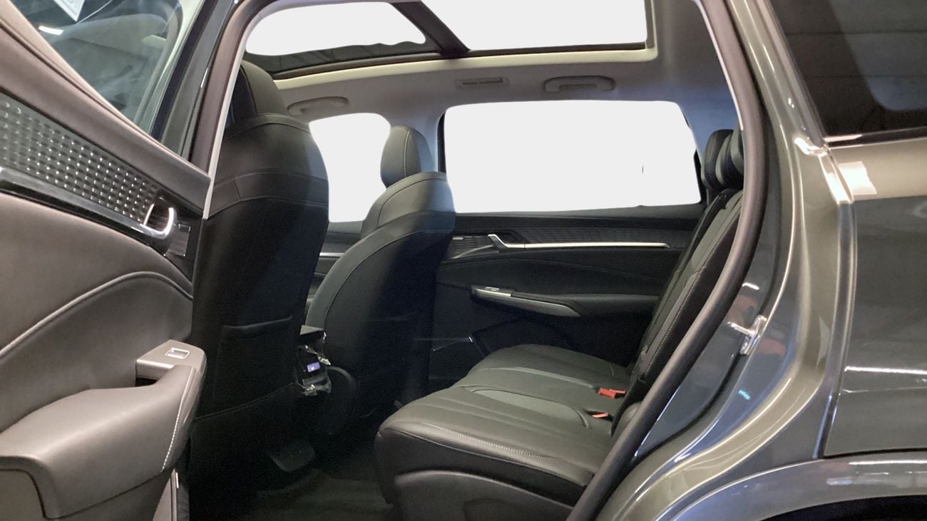 أم جي RX9 Luxury | upto AED 20,000 Ramadan Discount | شامل الضمان | 0 ﺪﻔﻋﺓ ﺃﻮﻟﻯ