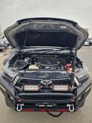 تويوتا هيلوكس Double cabin 2.8L, perfect inside and outside