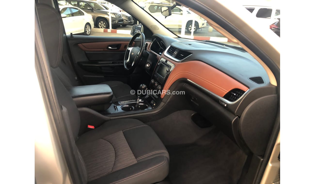 Chevrolet Traverse Chevrolet Traverse    2015