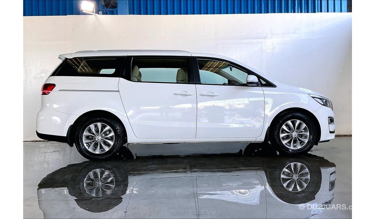 Kia Carnival LX