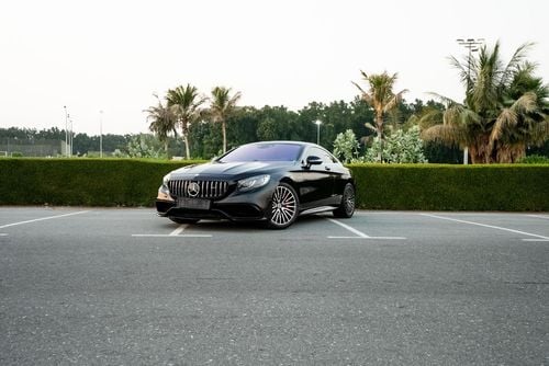 Mercedes-Benz S 63 AMG 3years warranty and2 years service Contact number 0507273386