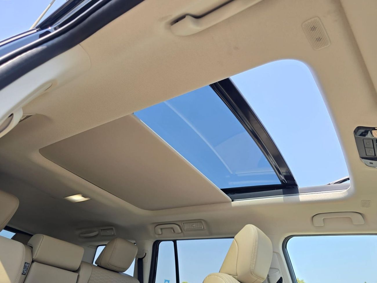 تويوتا لاند كروزر TOYOTA LAND CRUISER PRADO BRAND NEW SUV RHD 2025 MODEL 2.8 L DIESEL AUTOMATIC(PM13226)