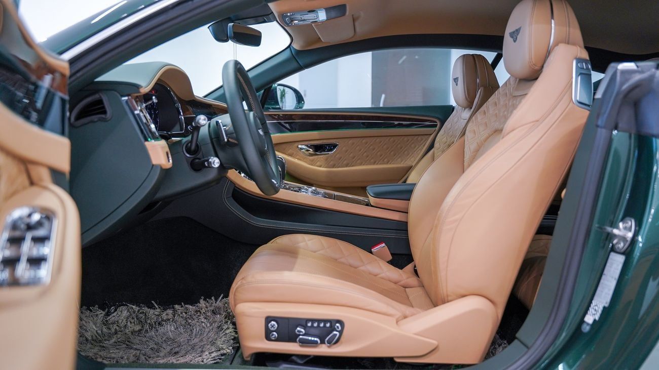 بنتلي كونتيننتال جي تي 4.0T V8