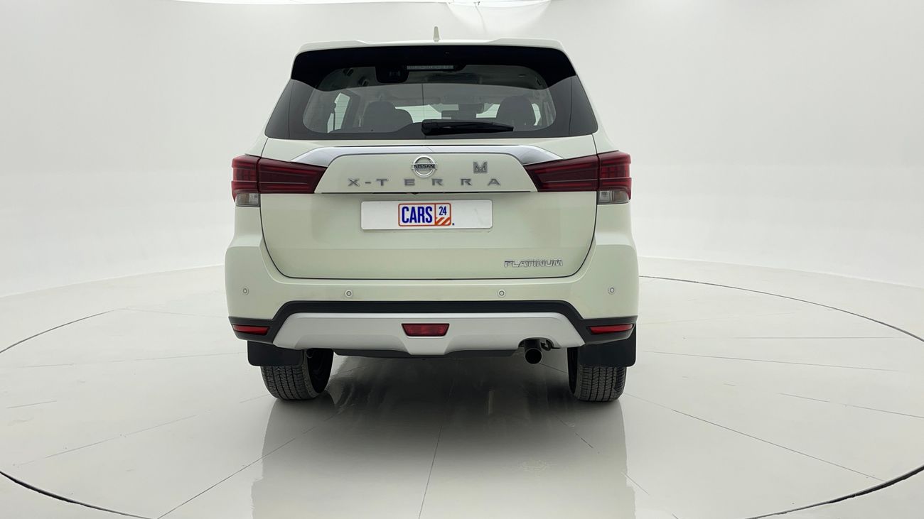 نيسان إكستيرا PLATINUM 2.5 | بدون دفعة مقدمة | اختبار قيادة مجاني للمنزل