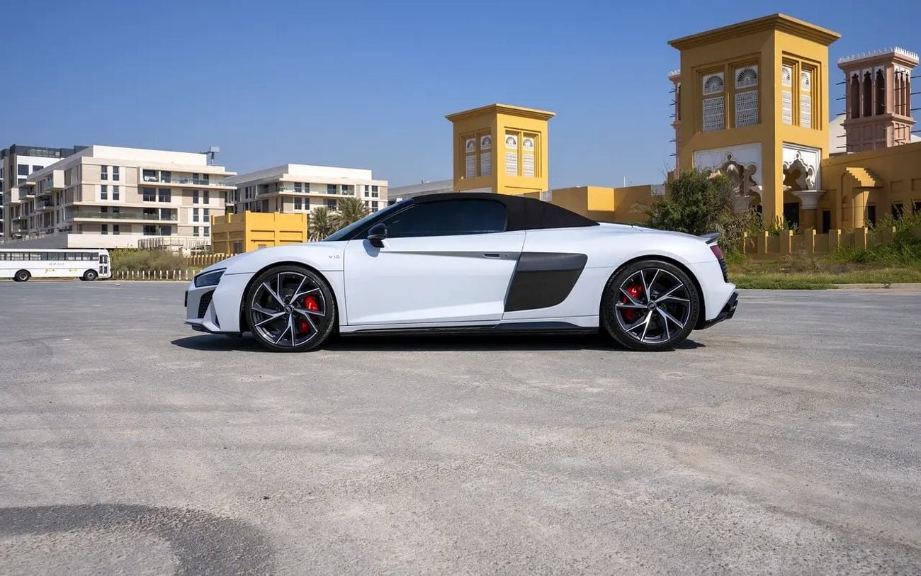Audi R8 Spyder FSI 4.2L (420 HP)