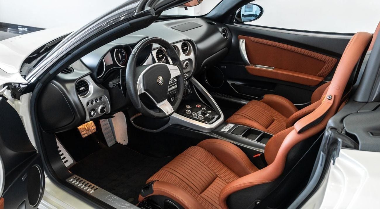 Alfa Romeo 8C Competizione Coupe Spider