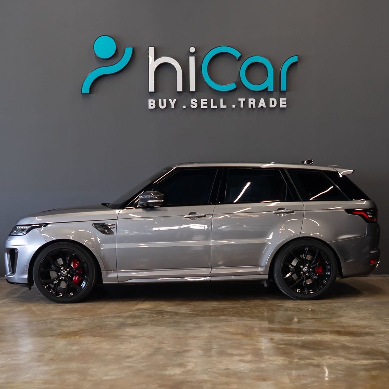 لاند روفر رينج روفر سبورت AED 4,790 pm • 0% Downpayment • Range Rover Sport SVR Carbon Edition • 1 Year Warranty
