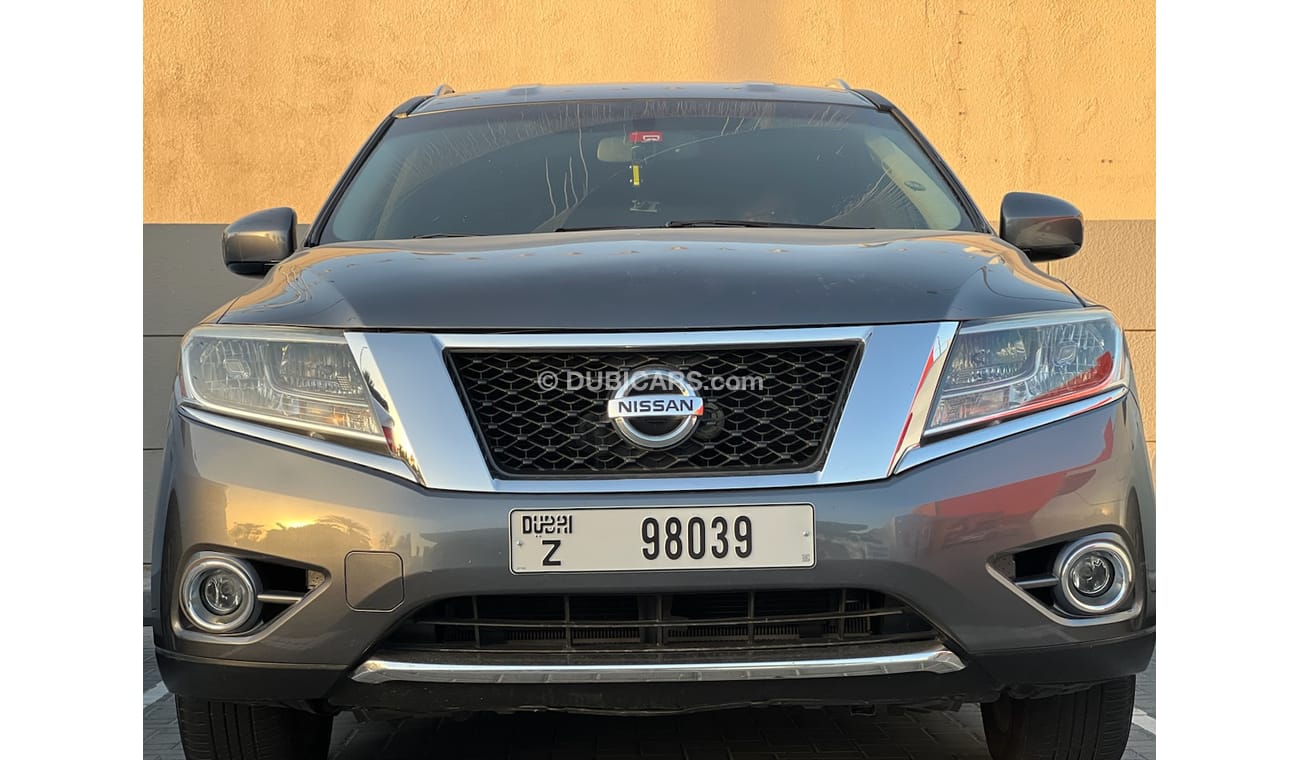 Nissan Pathfinder Mid option 3.5L 6cylinder