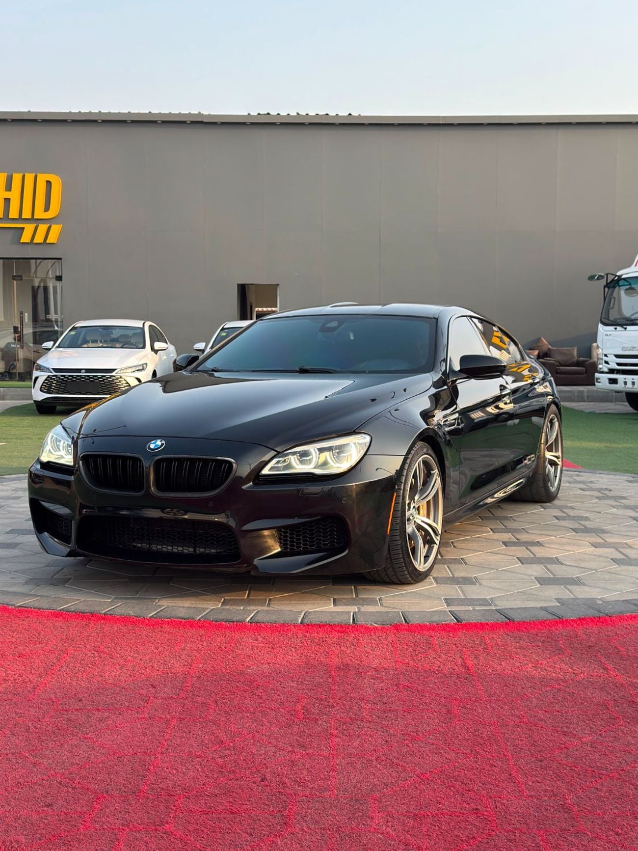 بي أم دبليو M6