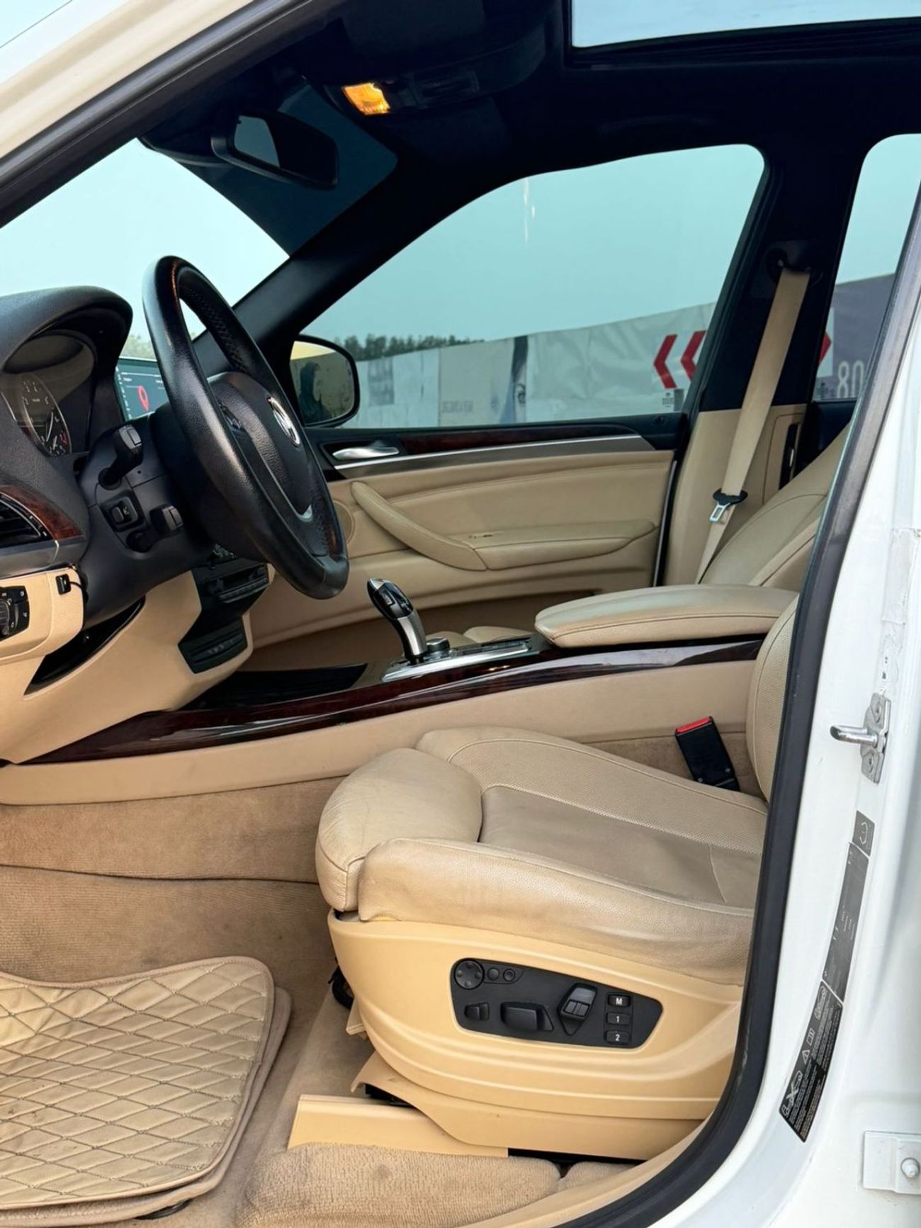 BMW X5 Gcc,Full panoramic,8 cylinder