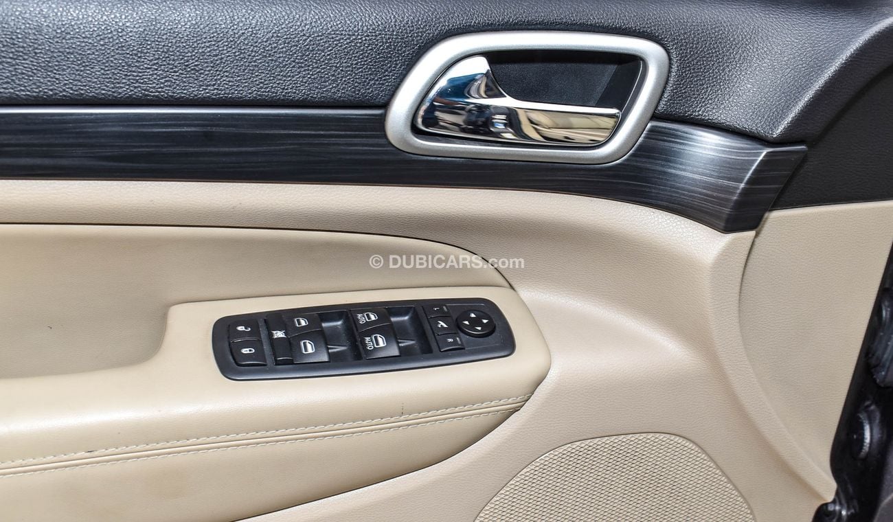 Jeep Grand Cherokee LAREDO