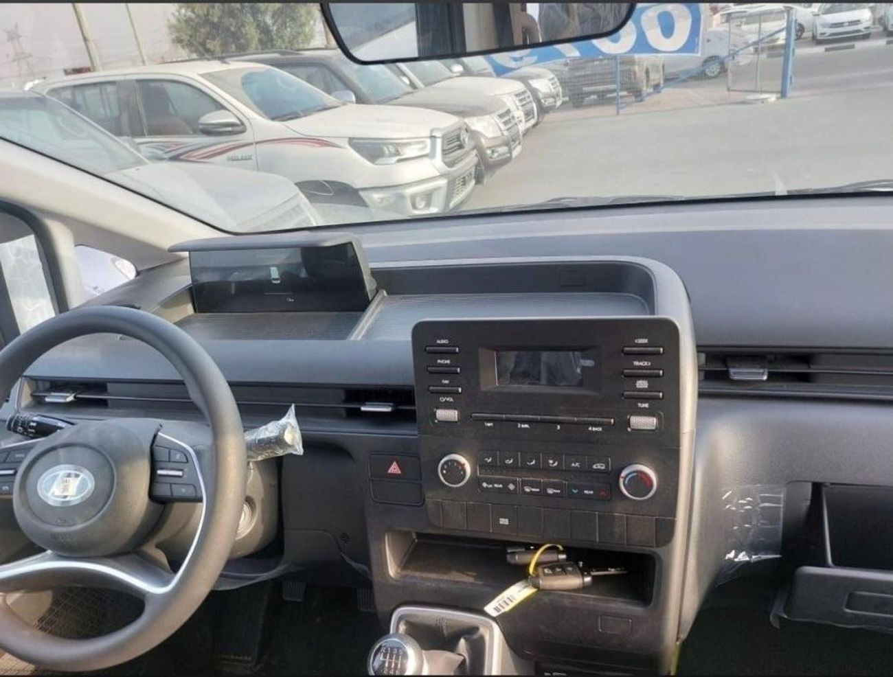 هيونداي ستاريا 2.2L DIESEL, MANUAL, 2025