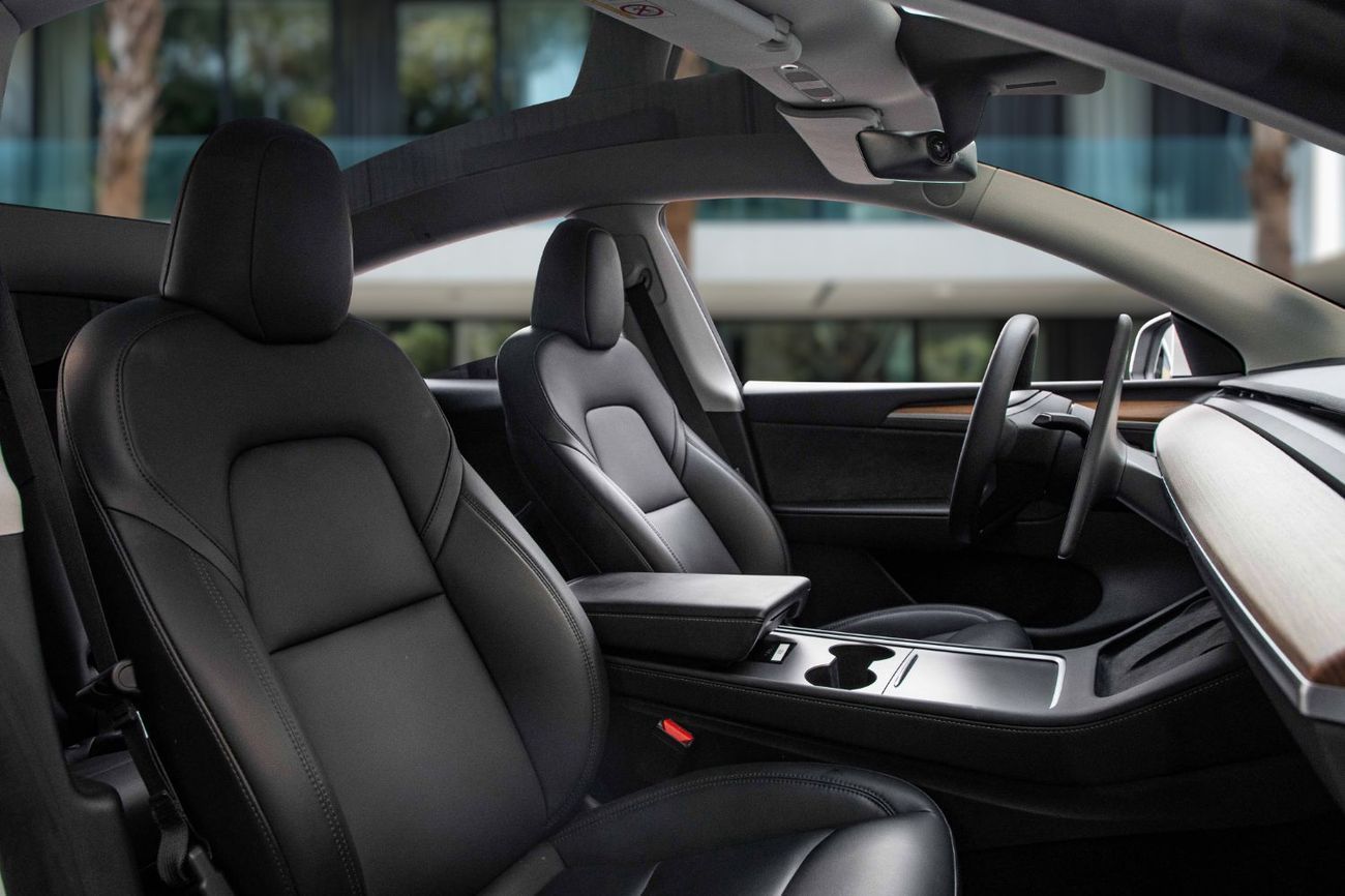 تسلا موديل Y Long Range | 3,427 P.M  | 0% Downpayment | Enhanced Autopilot | Pearl White