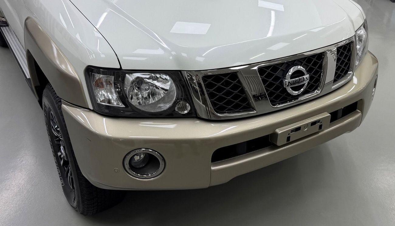 نيسان باترول سوبر سفاري Original paint .. Warranty .. Perfect Condirion