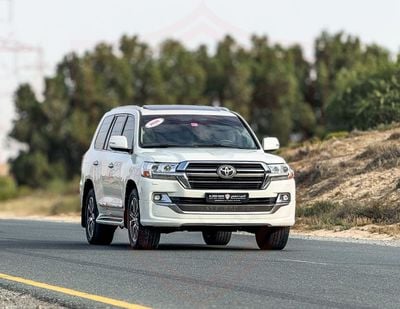 تويوتا لاند كروزر تويوتا لاند كروزر | 4.6 لتر | 2020 | خليجية | خالية من الحوادث | بحالة ممتازة | 2167 شهرياً