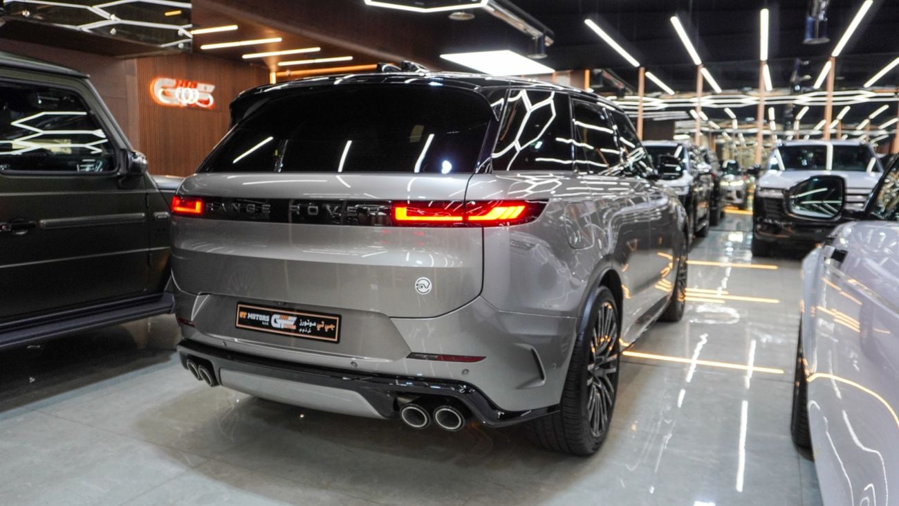 Land Rover Range Rover SVR